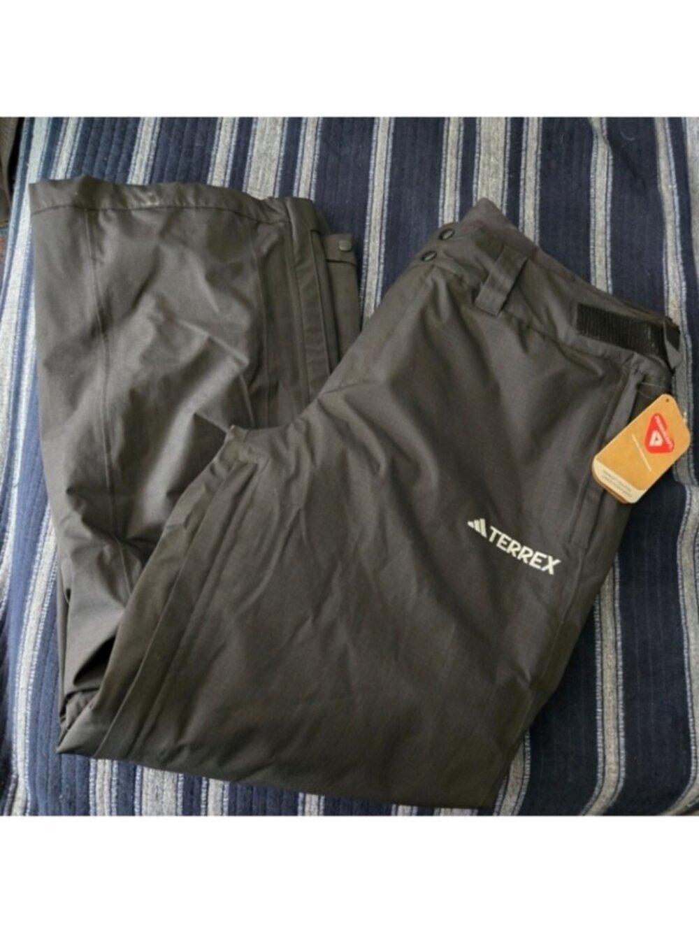 Adidas Terrex IB1197 XPR 2L Men LARGE  Black Primaloft Insulated Pants 062026 - Picture 2 of 10